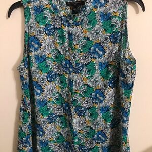 Banana Republic Floral Sleeveless Button-down Top